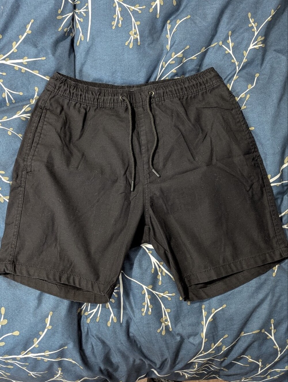 Men's Black Athletic Drawstring Shorts